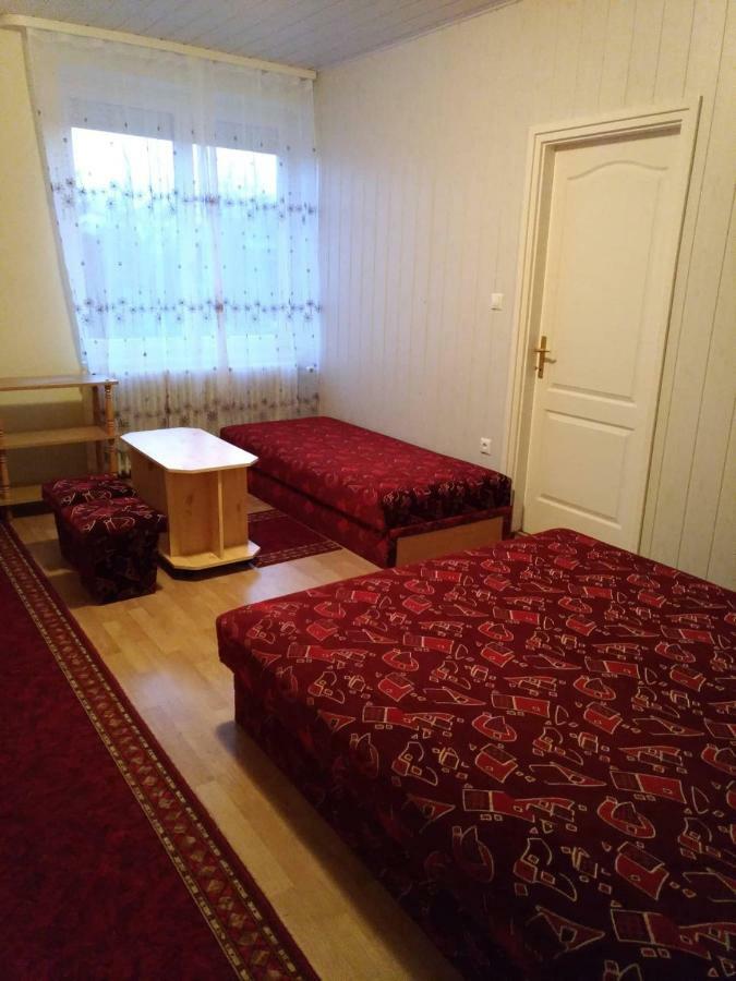 BalatonfůzfőNora Apartman公寓 外观 照片